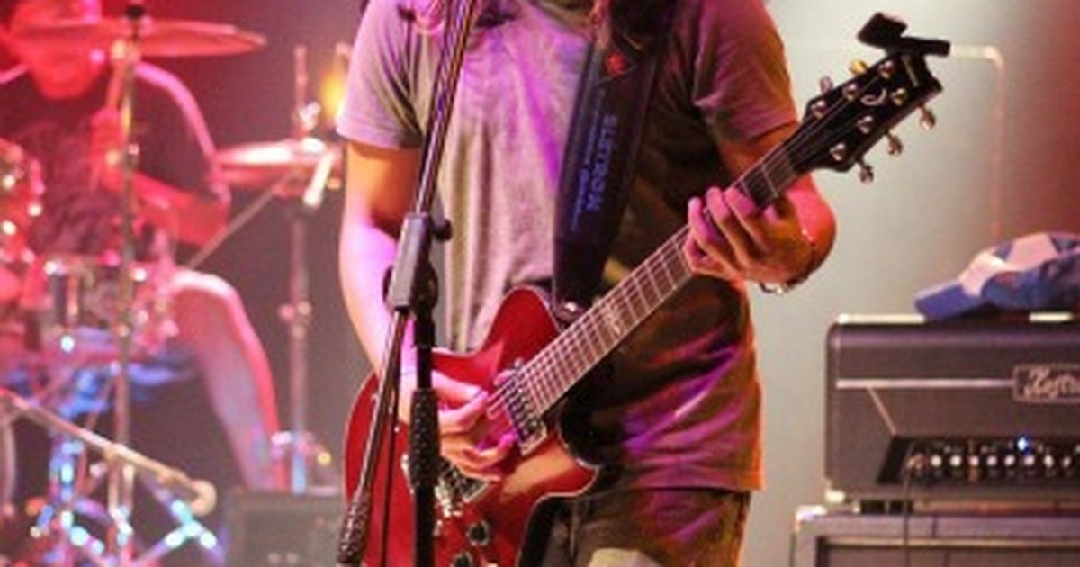 G1 Após um ano de formação, banda Dr. Yoko lança single