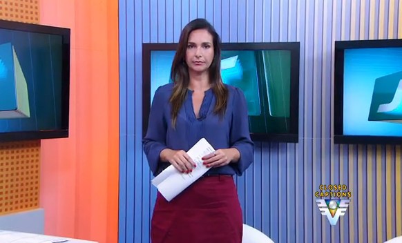 Vanessa Machado no Jornal da Tribuna 1ª Edição (Foto: Reprodução/TV Tribuna)