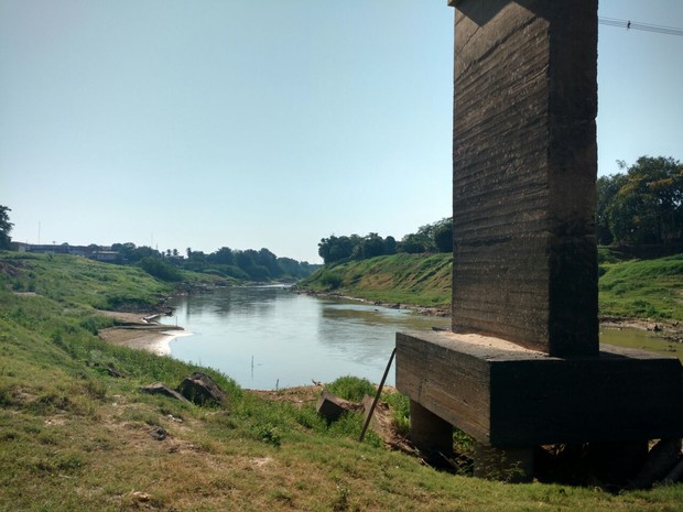 Rio Acre está com a cota de 1,49 m em Rio Branco (Foto: Caio Fulgêncio/G1)