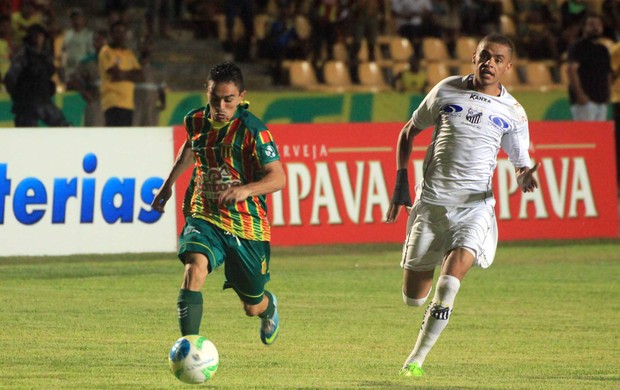 Pimentinha fez dois gols contra Bragantino, no Castelão, pela Série B do Brasileirão (Foto: De Jesus/O Estado)