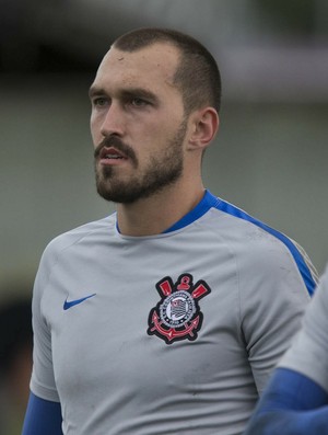 Walter estreia em 2016 com nova 