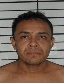Herculano de Souza está foragido desde o ano passado da Penitenciária <b>...</b> - img-20150504-wa0009