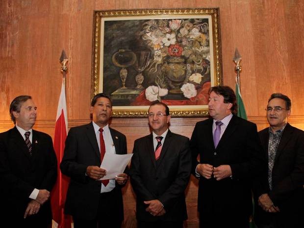 José Francisco tomou posse non gabinete da Assembleia Legislativa do Pará. (Foto: Divulgação/ Alepa)