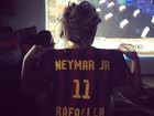Na estreia de Neymar no Barcelona, Rafaella torce: 'Visca el Barça!'