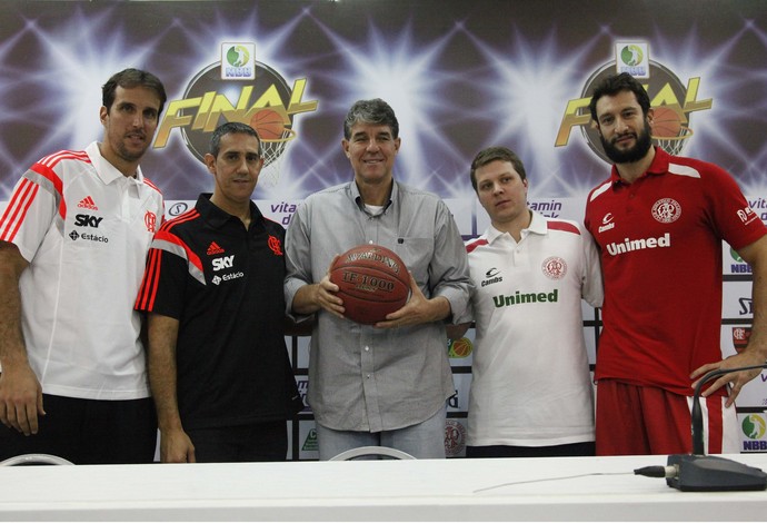 Apresentação oficial da final do NBB 6 (Foto: Foto: Gilvan de Souza / Flamengo) Apresentação oficial da final do NBB 6 (Foto: Foto: Gilvan de Souza / Flamengo)