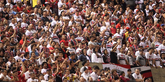 São Paulo x San Lorenzo - torcida (Foto: Marcos Ribolli)
