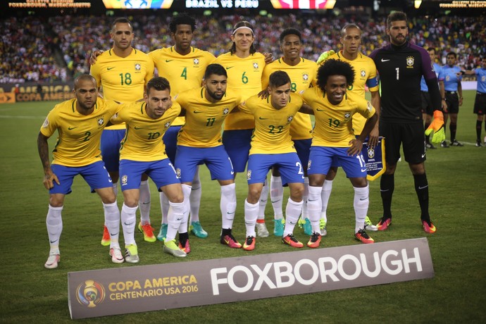 Seleção Brasil x Peru (Foto: Lucas Figueiredo / MoWA Press)