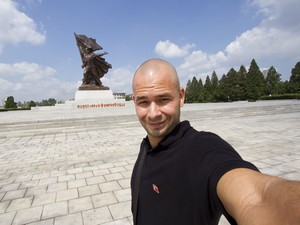 Gabriel Britto em Pyongyang (Foto: Arquivo pessoal)