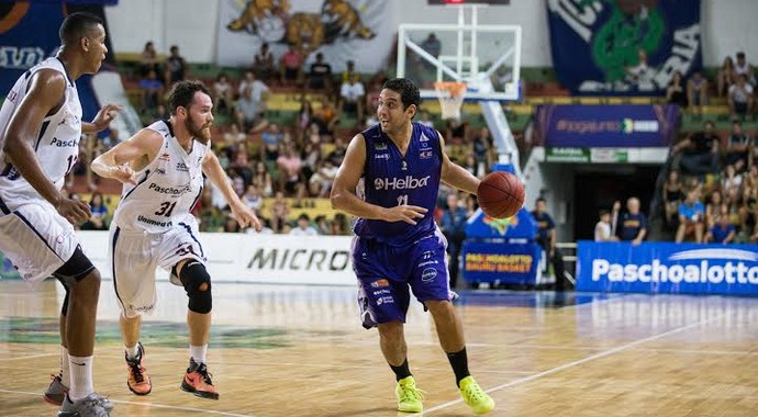 Bauru Basquete x Mogi das Cruzes, NBB 8, Filipin (Foto: Caio Casagrande / Bauru Basket)
