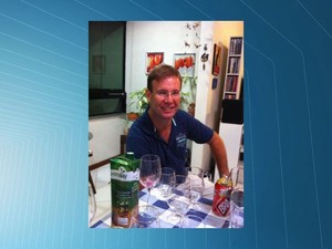 Carlos Augusto "mora" no hospital desde que o acidente aconteceu (Foto: Reprodução/ TV Gazeta)