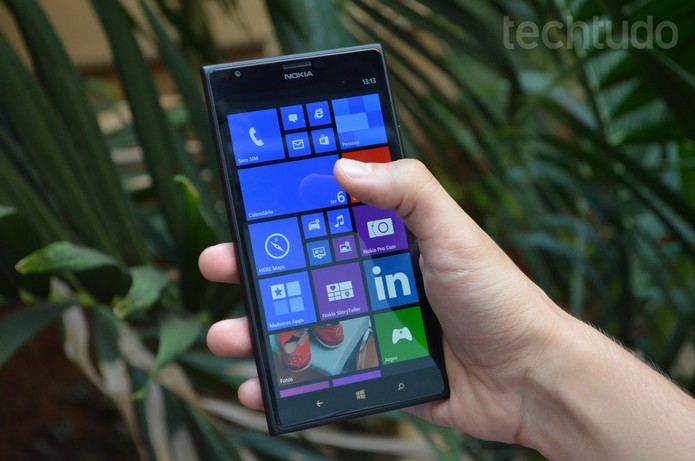 Lumia 1520, o foblet top de linha da Nokia (Foto: Luciana Maline/TechTudo) Lumia 1520, o foblet top de linha da Nokia (Foto: Luciana Maline/TechTudo)