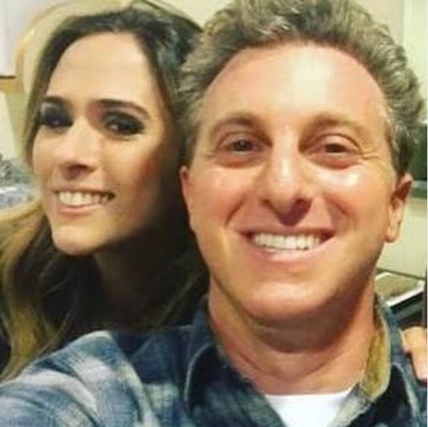 Tatá Werneck parabeniza Luciano Huck pelo seu aniversário de 45 anos (Foto: Reprodução/Instagram)