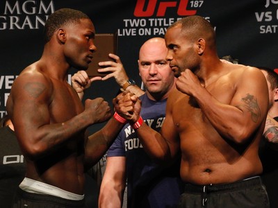 Daniel Cormier Anthony Johnson encarada pesagem UFC 187 (Foto: Evelyn Rodrigues)