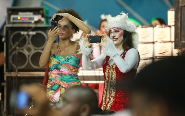 Aparecida Petrowky e Maria Lúcia Priolli no "Natal Sem Fome" (Foto: Clayton Militão / Foto Rio News)