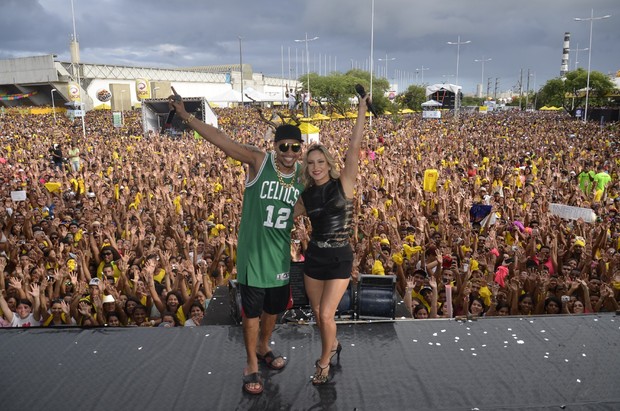 Claudia Leitte e Naldo (Foto: Fred Pontes/ Divulgação)