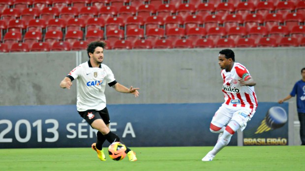 Náutico x Corinthians (Foto: Aldo Carneiro/Pernambuco Press)