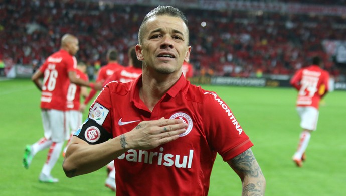 Inter Tigres Libertadores Beira-Rio jogo D'Alessandro (Foto: Diego Guichard/GloboEsporte.com) Inter Tigres Libertadores Beira-Rio jogo D'Alessandro (Foto: Diego Guichard/GloboEsporte.com)