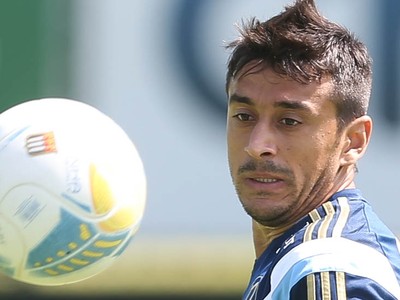 Robinho se diz preparado para críticas no Verdão: 