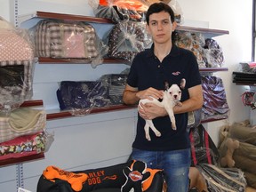 Fabiano Loures investiu cerca de R$ 2 milhões no mercado pet. (Foto: Alex Araújo/G1)