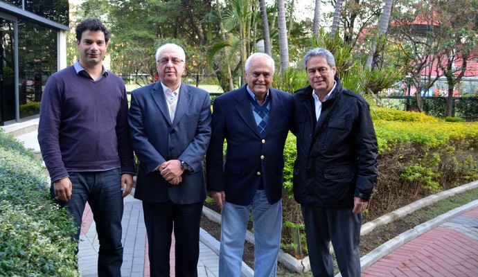 Gustavo Vieira de Oliveira, José Jacobson Neto, Carlos Augusto de Barros e Silva e José Alexandre Medicis - diretoria do São Paulo (Foto: Juca Pacheco / saopaulofc.net)