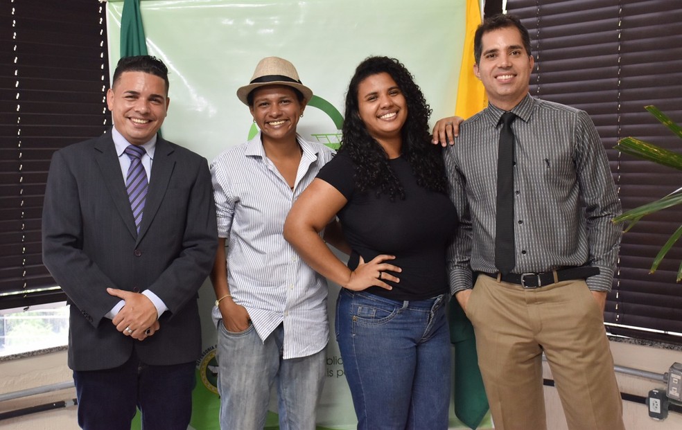Primeiro Casal A Se Inscrever Para Casamento Coletivo Gay No Acre Diz