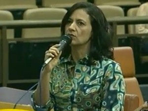 Vereadora Célia Valadão discursa na Câmara de Goiânia, Goiás (Foto: Reprodução/ TV Câmara)