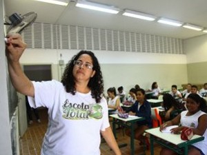 Novos professores serão admitidos ao longo da semana em Santos, SP (Foto: Prefeitura de Santos)