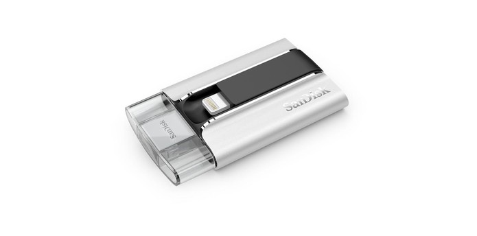 iXpand: pendrive da SanDisk que possui bateria e media player internos (Foto: Divulgação/SanDisk)