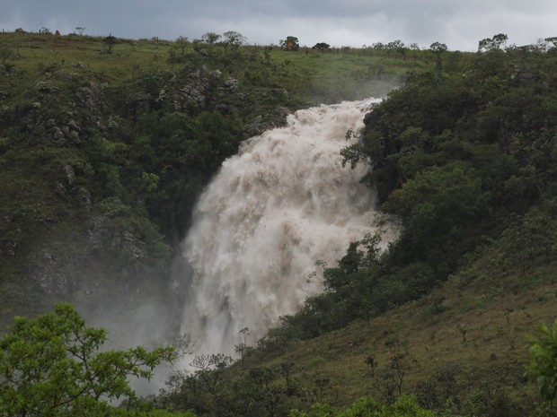 Cachoeira Lava Pés Serra da Canastras (Foto: Jean Alves/Arquivo Pessoal) Cachoeira Lava Pés Serra da Canastras (Foto: Jean Alves/Arquivo Pessoal)