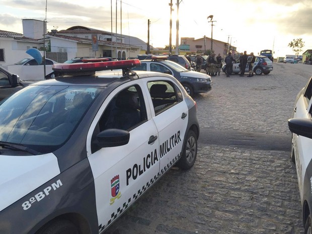 Operação &#39;Malhas da Lei&#39; foi desencadeada logo nas primeiras horas desta quinta-feira (28) na cidade de Santo Antônio, no Agreste potiguar (Foto: Divulgação/Polícia Civil)