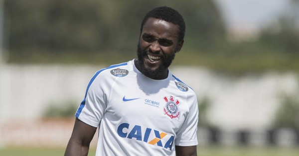Corinthians empresta colombiano Mendoza ao Bahia até o fim da temporada