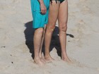 Paul McCartney curte praia com a mulher, Nancy Shevell, em St. Barts