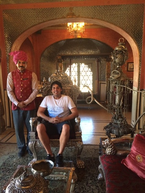 Bruno em viagem à Índia (Foto: Divulgação)