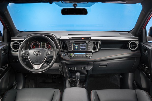 Toyota RAV4 reestilizado (Foto: Divulgação) Toyota RAV4 reestilizado (Foto: Divulgação)