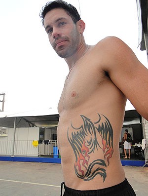 Hevaldo vôlei de praia tatuagem (Foto: Helena Rebello / Globoesporte.com)