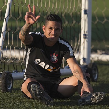 Luciano evolui em tratamento e deixa recado: 