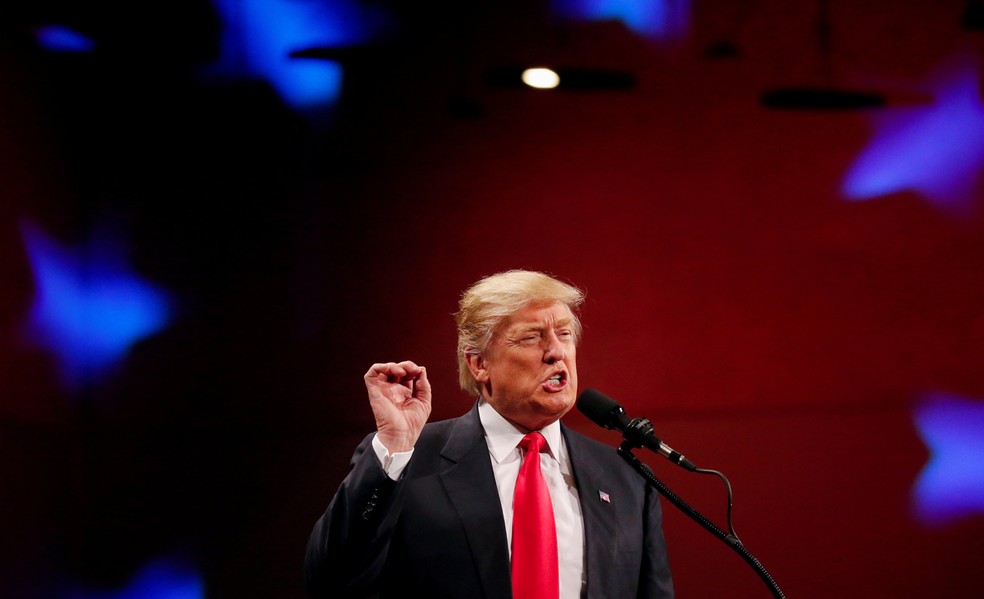  Presidente eleito dos Estados Unidos faz discurso eem evento do 