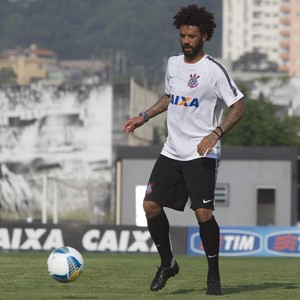 Cristian evolui, mas pode ficar fora do primeiro jogo contra o Once Caldas