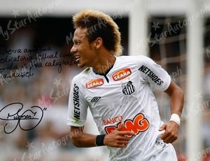 Neymar autógrafo (Foto: Reprodução)