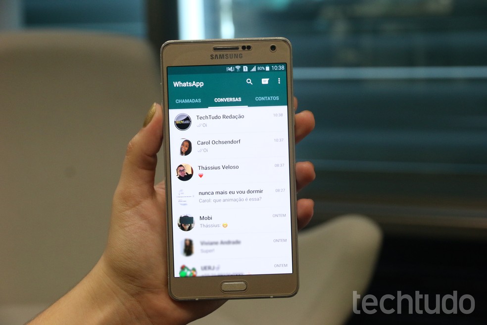 Chat fixo e mensagens em bolhas no WhatsApp foram destaque no mês de maio (Foto: Carolina Ochsendorf/TechTudo)