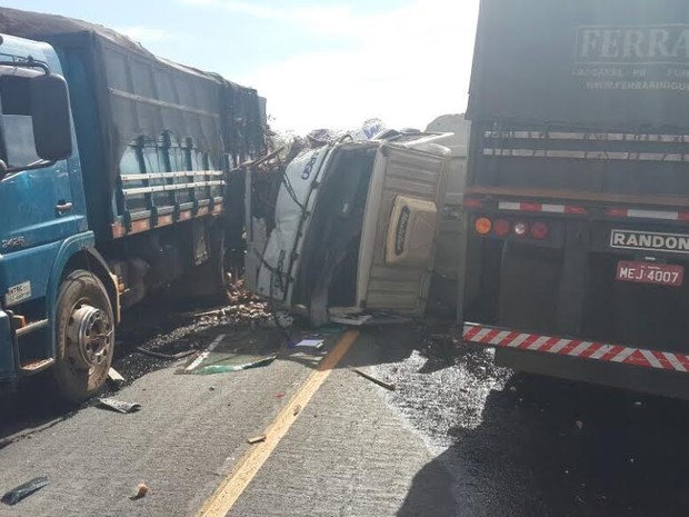 Acidente ocorreu na altura do Km 32, na BR-163 (Foto: Divulgação Polícia Civil/MS)