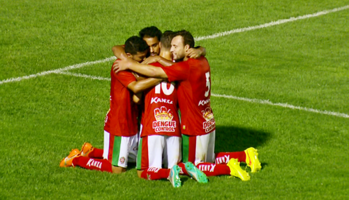 Boa Esporte comemora gol (Foto: Reprodução EPTV) Boa Esporte comemora gol (Foto: Reprodução EPTV)