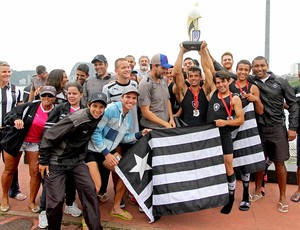 Botafogo campeão remo regata (Foto: Vitor Silva / SSPress) Botafogo campeão remo regata (Foto: Vitor Silva / SSPress)