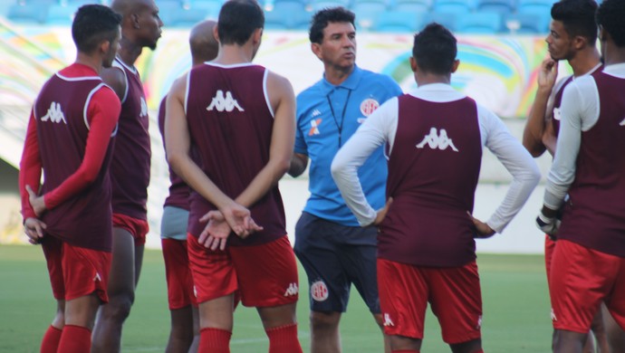 Guilherme Macuglia treino América-RN (Foto: Canindé Pereira)