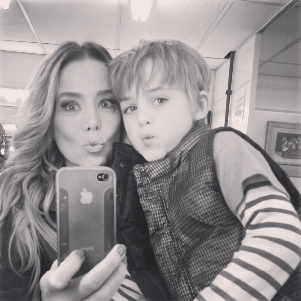 Dani Winits e filho (Foto: Instagram / Reprodução)