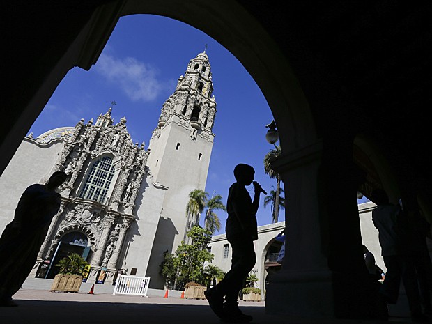 Parque Balboa é um ‘oásis urbano’ com 12 mil m² de área e abriga o Zoológico de San Diego. Em 2015, espaço fará cem anos e já programa uma série de atividades  (Foto: Gregory Bull/AP)