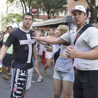 Torcedores do Vasco que coagiram equipes de reportagem no ES (Foto: Divulgação) Torcedores do Vasco que coagiram equipes de reportagem no ES (Foto: Divulgação)