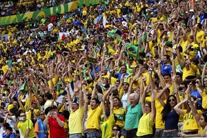 Torcida do Brasil (Foto: Agência EFE) Torcida do Brasil (Foto: Agência EFE)