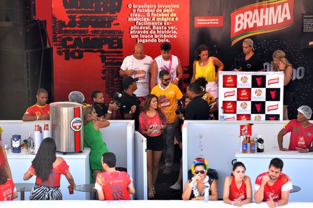 Bruna Marquezine no Camarote em Salvador (Foto: Max Haack/Ag Haack/Agecom)