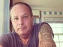 Jayme Monjardim sobre tatuagem no braço: 'Bebi vinho para aguentar a dor'